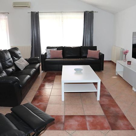 Apartman Debora Sa Privatnim Bazenom Pula Exterior foto
