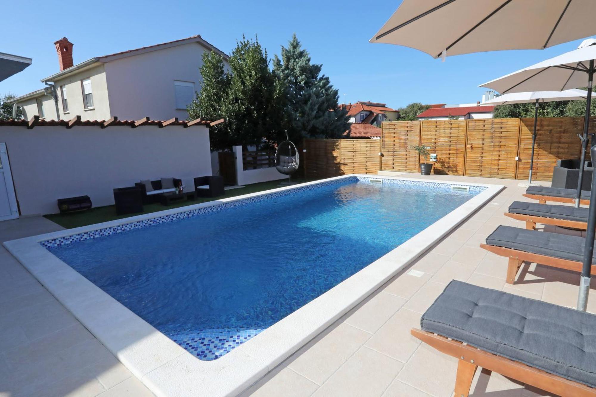 Apartman Debora Sa Privatnim Bazenom Pula Exterior foto